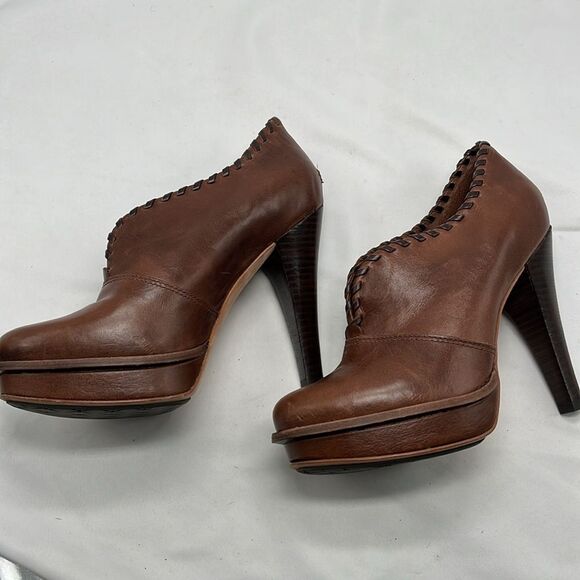 UGG Jameson Brown Leather Platform Heels - Picture 4 of 10